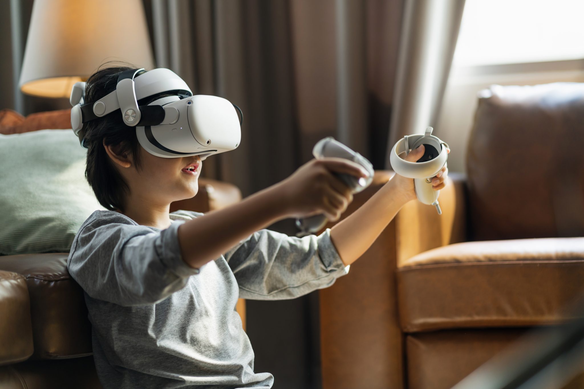 В Подмосковье внедрили VR-тренажер для обучения детей ПДД