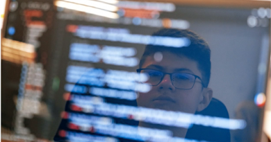 200 тысяч школьников со всей России проверили свои знания по информатике 200 тысяч школьников со всей России проверили свои знания по информатике